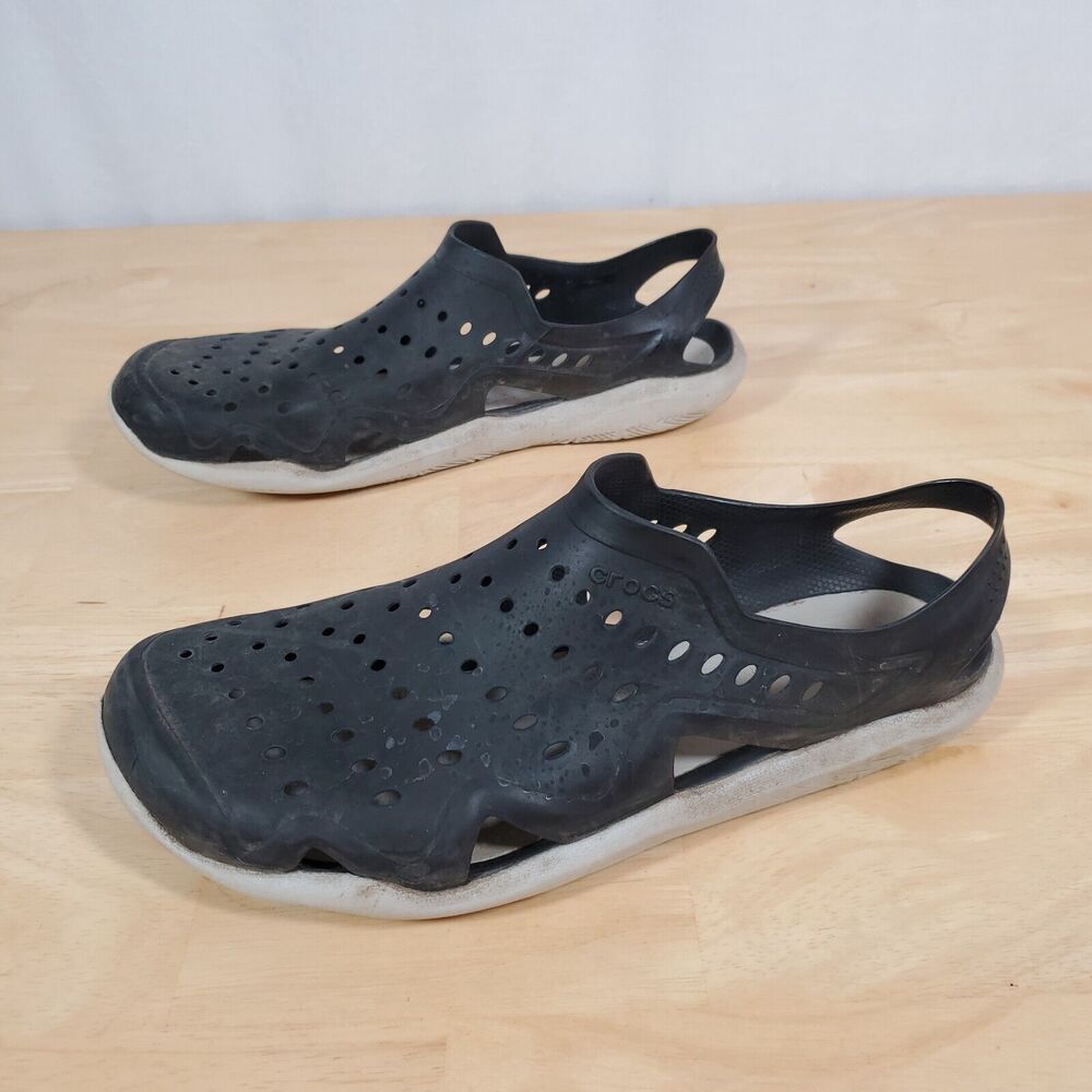 Crocs Swiftwater Wave Men’s Sz 11 Black Slip On Rubber Iconic Comfort Sandals